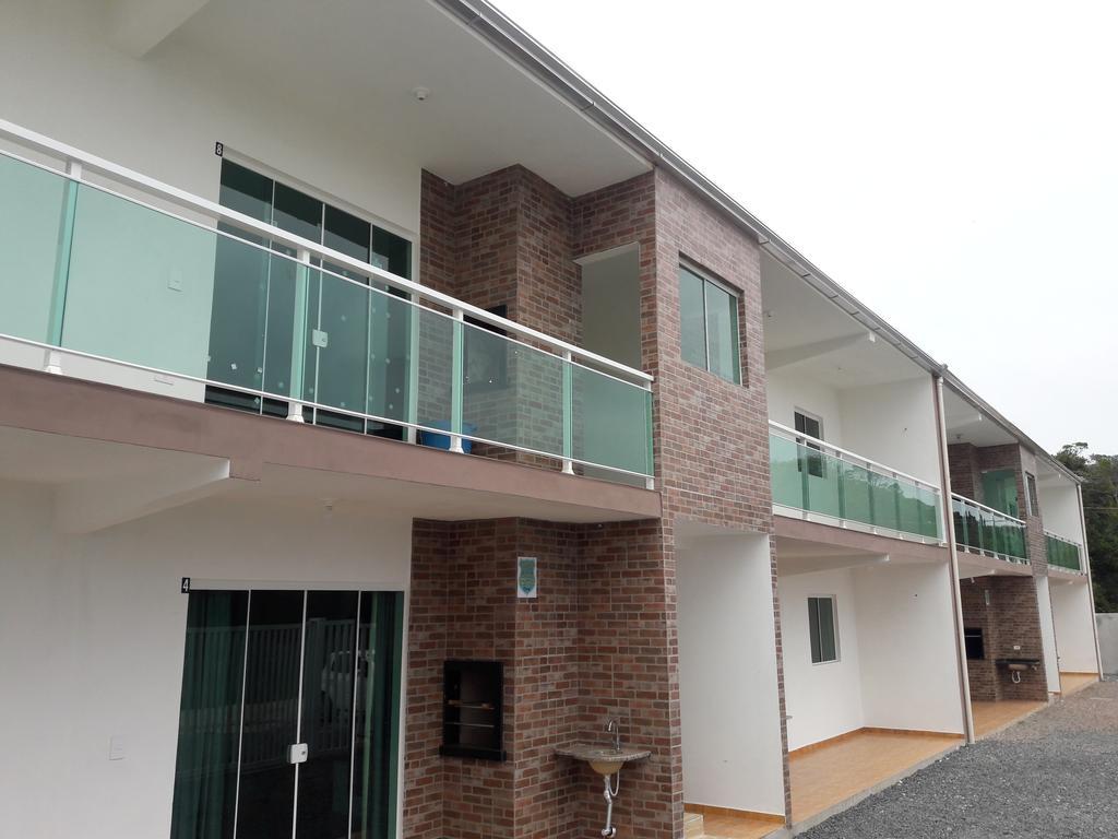 Conjunto Residencial Verdes Mares Guaratuba Bagian luar foto