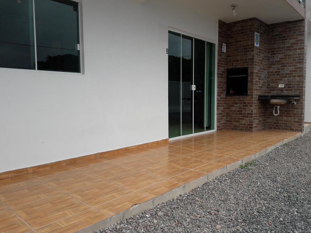 Conjunto Residencial Verdes Mares Guaratuba Bagian luar foto